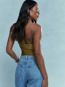 MISSGUIDED Y2K Futuristic Metallic Look Flap Detail Bandeau Bodysuit - Yellow - View 2