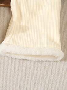 SHEIN Baby Girls Winter Faux Rabbit Fur Thermal Lined Flared Pants - Multicolor - View 4