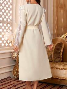 Embroidered Lace Patchwork Women's Long-Sleeved Nightgown - Apricot - View 3