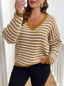 EMERY ROSE Plus Size Women Loose Fit Yellow And White V-Neck Knitted Sweater Pullover, Fall/Winter