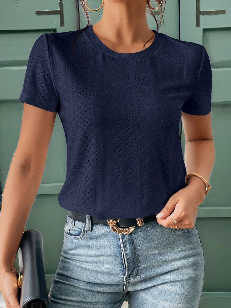 SHEIN Frenchy 素色網眼刺繡T恤 - 藏蓝色 - 查看 1