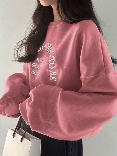 DAZY Women's Loose Letter Print Drop Shoulder Long Sleeve Casual Sweatshirt, Autumn Winter,Long Sleeve Tops,Fall Women Clothes