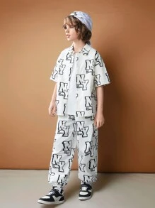 SHEIN 2 件套 Tween Boy 休闲编织纯色字母印花 Polo 领衬衫和踝长裤套装