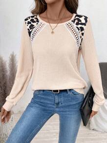 SHEIN LUNE Camiseta de manga larga con textura de estampado de leopardo en contraste (estampado aleatorio), camiseta de otoño para mujer