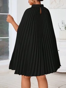 SHEIN Lady Plus Size Black Pleated Collar Loose Casual Dress With Cape, Open Style For Formal Occasion - Black - View 2