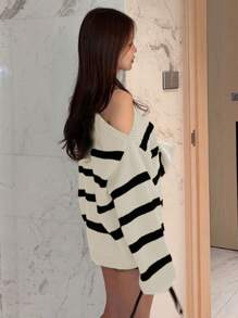 DAZY Áo len dài tay dáng rộng, hở vai, họa tiết sọc cho nữ, thời trang thu đông, áo dài tay, quần áo nữ mùa thu - Màu be - Xem 3