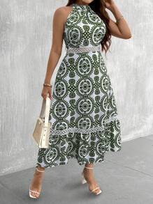 SHEIN Clasi Plus Size Women Boho Plant Print Ruffle Hem Halter Dress For Vacation, For Summer - Green - View 3