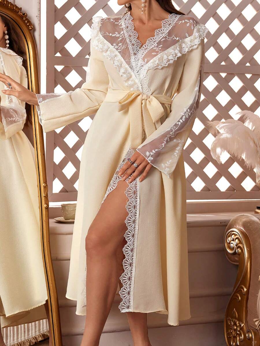 Embroidered Lace Patchwork Women's Long-Sleeved Nightgown - Apricot - View 1