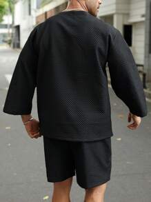 Manfinity Homme 2 Pezzi Set Comprendente Camicia Nera Manica Corta E Pantaloncini Neri Per Uomo Taglie Forti