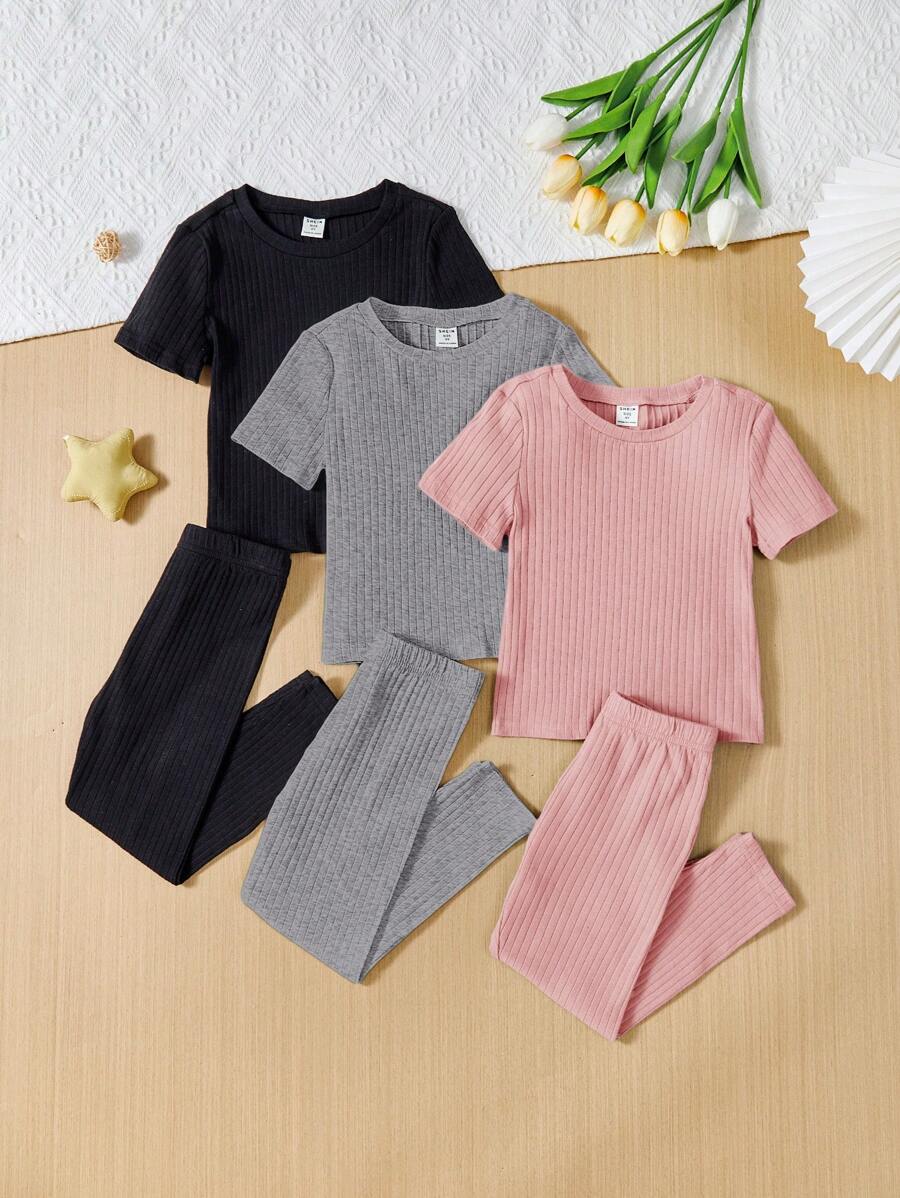 SHEIN 2 件套年轻女孩休闲圆领短袖 T 恤和紧身裤套装，多件装 - 黑色 - 查看 1