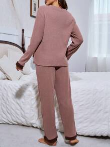 两件套女士撞色滚边纽扣上衣和罗纹绒裤家居服套装，舒适优雅，秋冬服装 - 彩色 - 查看 2
