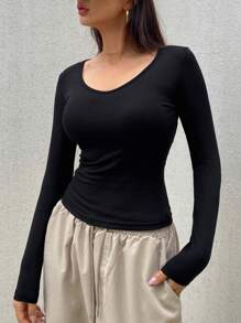 DAZY 女士深 V 领保暖修身 T 恤，黑色长袖