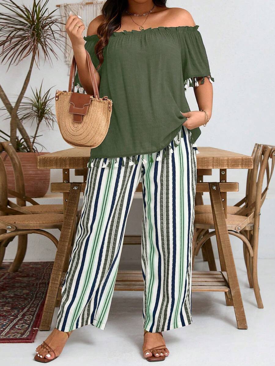 SHEIN LUNE Plus Size Nữ Mùa Hè Chắc Chắn Frill Viền Lệch Vai Tay Ngắn & Quần Sọc Thường Ngày 2 Bộ - màu xanh lá - Xem 1