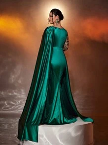 Glamrae Váy dạ hội thanh lịch bằng vải satin chắp vá màu xanh ngọc lục bảo cỡ lớn, thiết kế bất đối xứng, váy dạ hội trang trọng tay dài, dành cho khách dự tiệc cưới, tốt nghiệp, váy dự tiệc tối - Màu xanh lá cây đậm - Xem 2