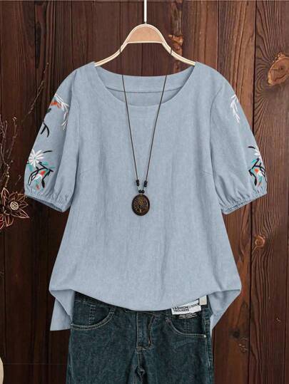 EMERY ROSE 圓領短袖上衣，繡花圖案，日常休閒