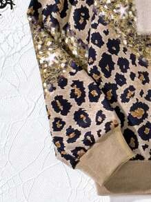 Tween Girl Leopard Print & Glitter Pumpkin Christmas Graphic Pullover Sweatshirt, Autumn/Winter, For Halloween Party