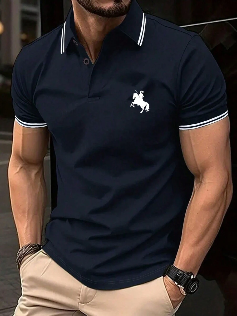 男式休闲撞色边饰骑士印花 Polo 衫，夏季 - 藏蓝色 - 查看 1