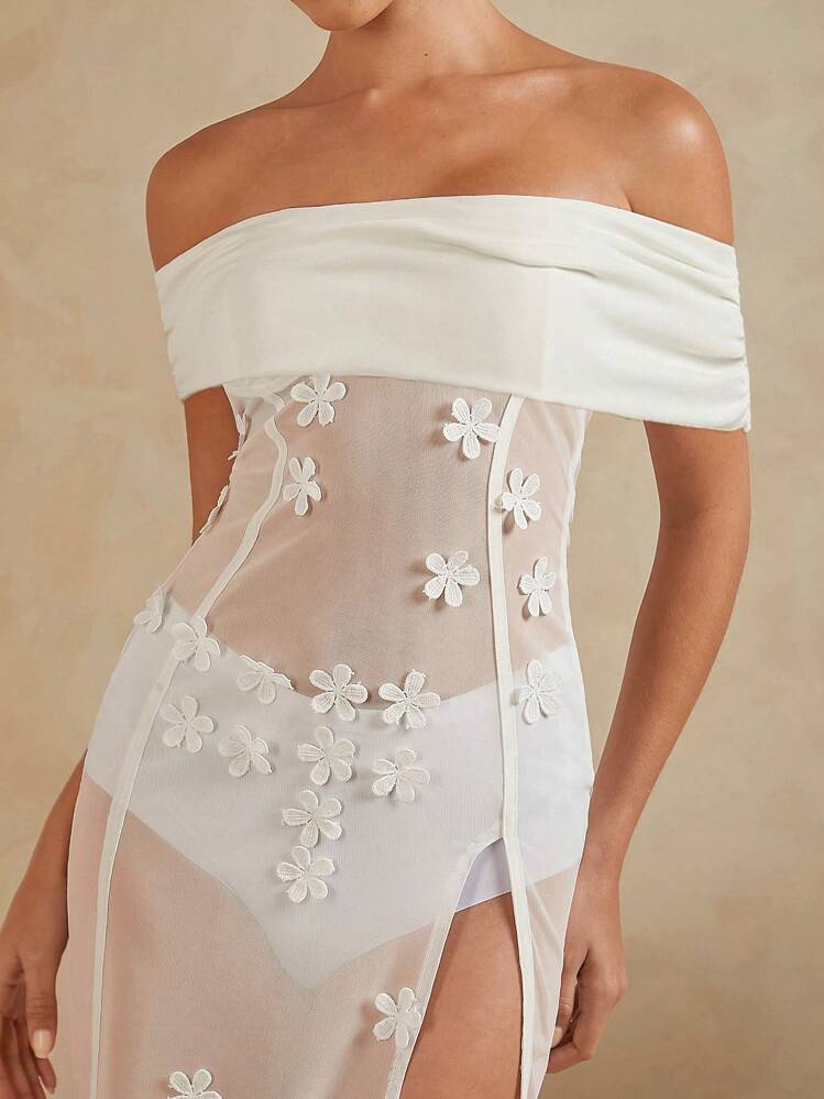 SHEIN Unity Vestido transparente con hombros descubiertos y adorno de flor 3D - Blanco - Añade 2