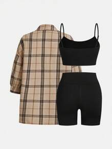 SHEIN Essnce Conjunto de 3 piezas de mujer talla grande para otoño e invierno: camisa holgada de cuadros caqui de manga larga y shorts negros con tirantes, ropa de mujer de otoño, estilo Y2K, conjuntos de atuendos, ropa deportiva, atuendos de aeropuerto