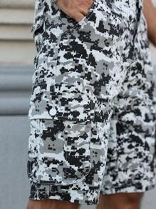 Manfinity LEGND 男士简约日常印花牛仔短裤、牛仔短裤 - 彩色 - 查看 7