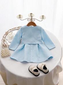 SHEIN 2 szt. Zimowe dziewczynek Elegancki styl pałacowy Tweedowy kardigan z koronkowym wykończeniem Sweter i sukienka bez rękawów, Nadaje się na Święta, Boże Narodzenie, Nowy Rok, Urodziny