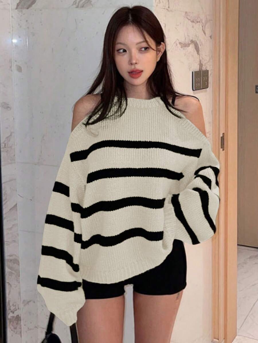 DAZY Áo len dài tay dáng rộng, hở vai, họa tiết sọc cho nữ, thời trang thu đông, áo dài tay, quần áo nữ mùa thu - Màu be - Xem 1