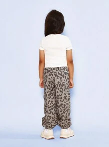 SUMWON 年轻女孩日常玩乐两件套运动套装（含豹纹慢跑裤） - 彩色 - 查看 2