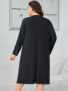 Contrast Color Butterfly Embroidered Casual Loose Lounging Dress In Plus Size - Black - View 2