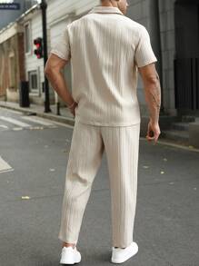 Manfinity Homme 2pcs/Set Plus Size Men Solid Color Shirt Khaki + Khaki Pants - Khaki - View 2