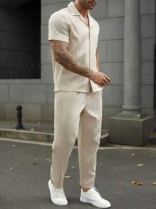 Manfinity Homme 2pcs/Set Plus Size Men Solid Color Shirt Khaki + Khaki Pants - Khaki - View 3