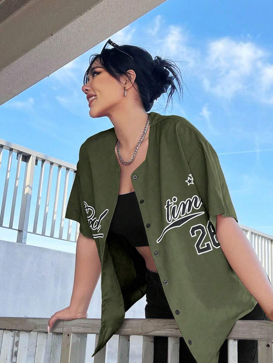 Flirla 大码前扣字母印花休闲夏季衬衫 - 軍綠色 - 查看 1