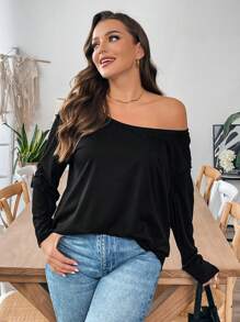 SHEIN Essnce Áo thun đen hở vai dài tay rộng rãi thoải mái mùa thu đông cỡ lớn cho nữ, Áo phông nữ, Trang phục, Trang phục mùa thu, Áo bất đối xứng - màu đen - Xem 6