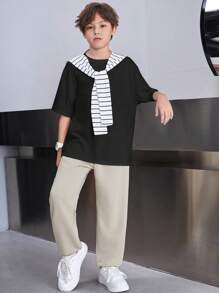 SHEIN 3 件套青少年男孩宽松休闲斗篷运动裤短袖 T 恤套装 - 彩色 - 查看 4