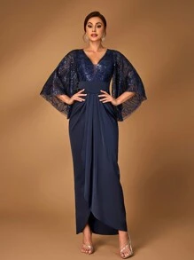 Serin Vestido longo, de mangas longas, de cetim, com decote em V profundo, mangas asssimétricas morcego, fenda frontal alta, bainha envolvente e franzida, em tecido de tafetá de seda azul marinho sequenciado e bordado em tule, elegante e luxuoso, adequado para mãe da noiva ou convidada em festa de casamento. - Azul Marinho - Visão 1