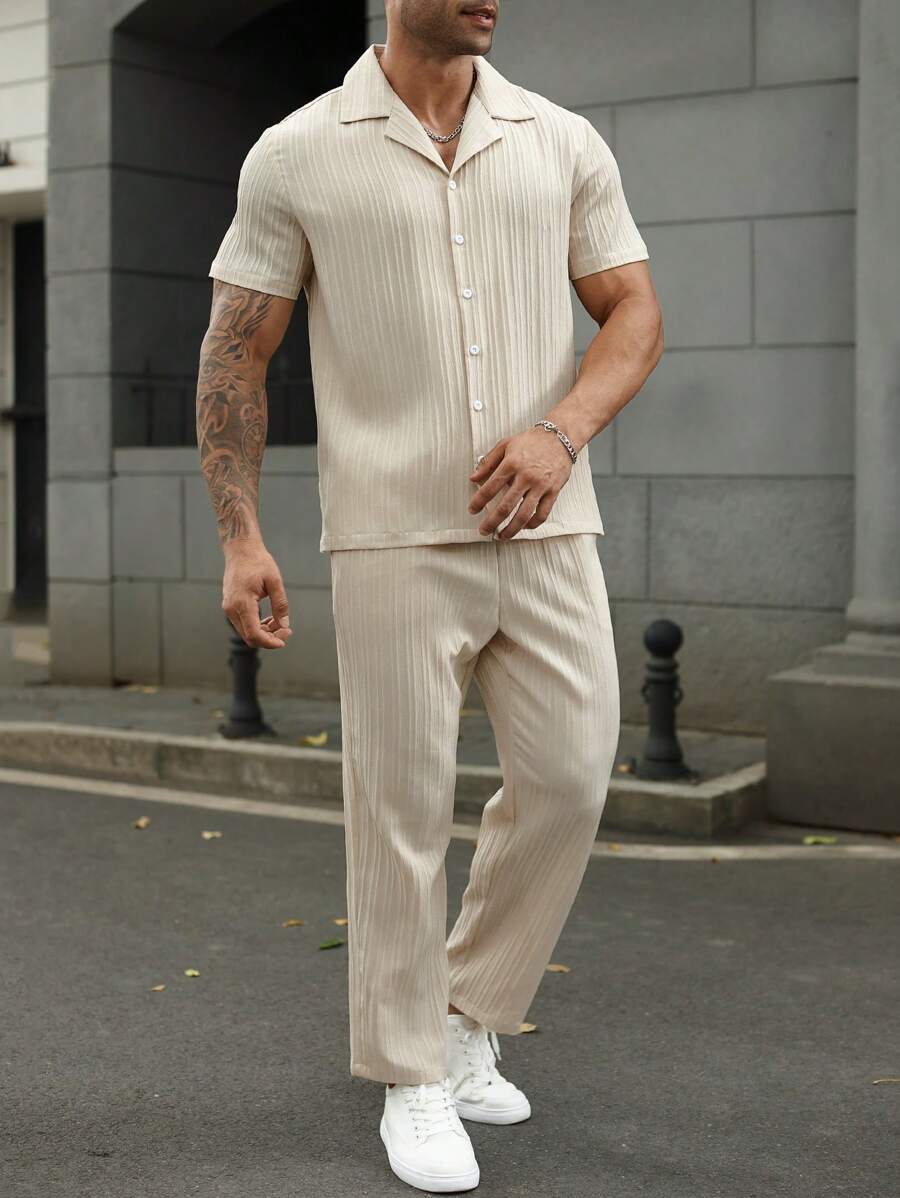 Manfinity Homme 2pcs/Set Plus Size Men Solid Color Shirt Khaki + Khaki Pants - Khaki - View 1