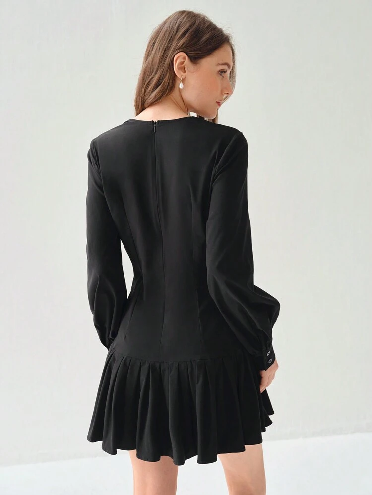 Women's Solid V-Neck Long Sleeve Minimalist Short Dress, Casual Vacation