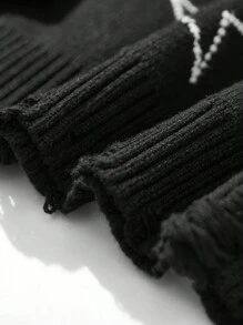 Manfinity Roghcode Men's V-Neck Long Sleeve Simple Skull Pattern Knit Sweater, Casual Wear Skeleton Sweater