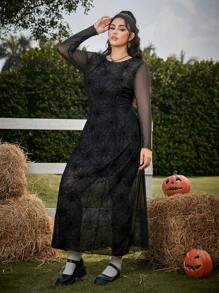 SHEIN EZwear Plus Size Women Halloween Spider Web Pattern Round Neck Long Sleeve Dress, Spring & Summer Clothes