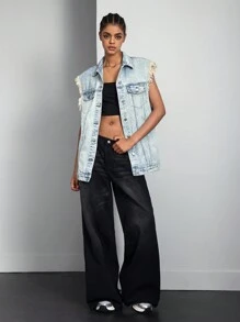Women's Washed Denim Vest With Frayed Edges, Sleeveless - Light Wash - View 5