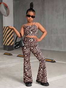 SHEIN Set de 2 piezas con top de punto de leopardo ajustado y pantalones acampanados a juego para niña preadolescente y mamá - Marrón - Ver 2