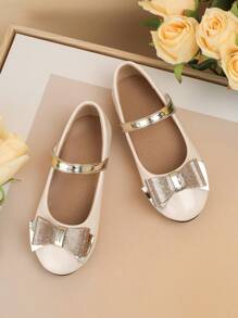 时尚百搭儿童平底鞋，新款女童蝴蝶结休闲鞋