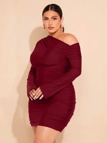 SHEIN BAE Plus Size Women's Off Shoulder Long Sleeve Ruched Bodycon Mini Dress - Burgundy - View 3
