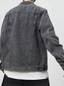 Manfinity Homme Chaqueta vaquera casual con cuello de solapa, botones delanteros, manga larga y estampado de letras para hombres