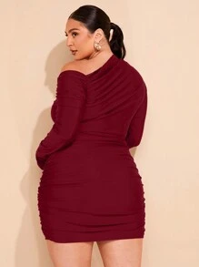 SHEIN BAE Plus Size Women's Off Shoulder Long Sleeve Ruched Bodycon Mini Dress - Burgundy - View 2