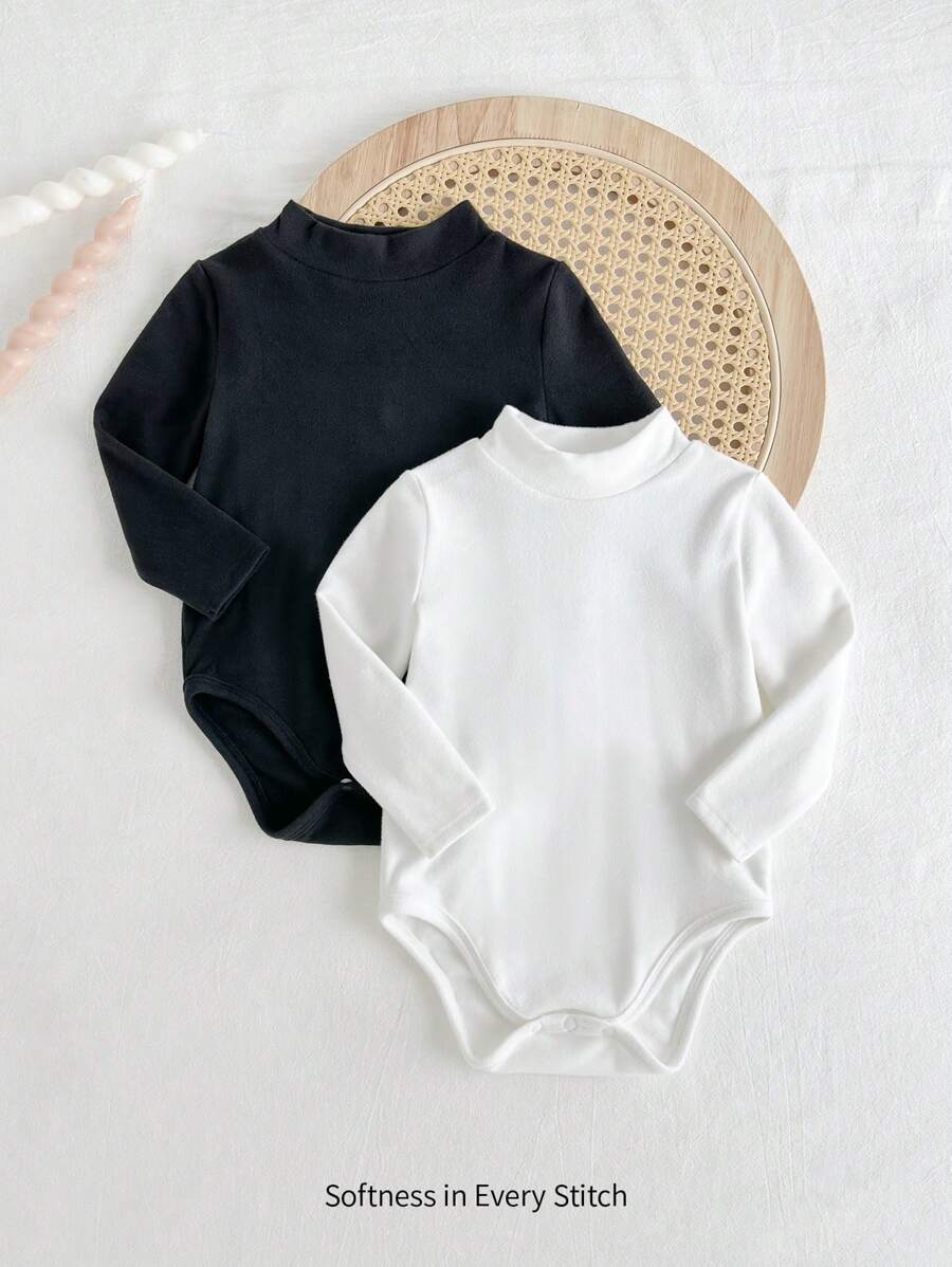 Cozy Pixies 2 件纯色针织柔软立领长袖连体衣，适合男婴