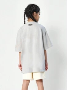 SUMWON Tween Girls Washed Oversized Fit Drop Shoulder Tee With Graphic Print - Grey - View 2