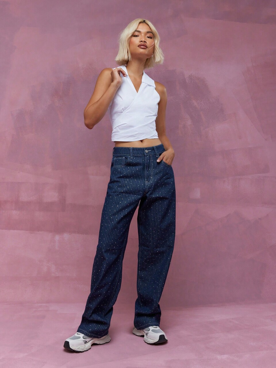 MISSGUIDED Colletto Top Corto Fasciato Alla Halter Neck