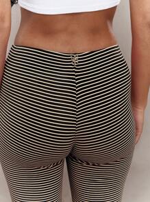 MISSGUIDED Embroidered Logo Textured Stripe Capri Leggings - Apricot - View 3
