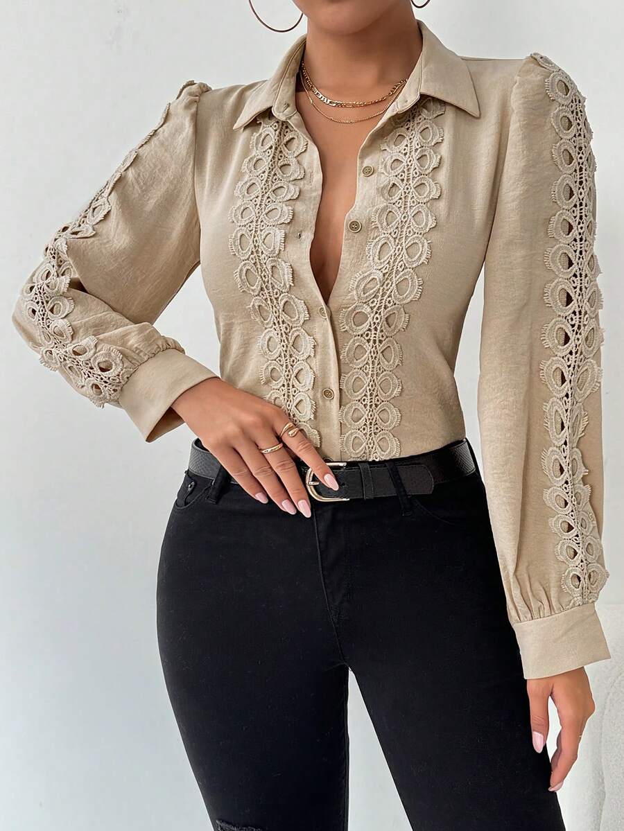 SHEIN Clasi 女式纯色刺绣拼布长袖纽扣简约休闲衬衫 - 杏色 - 查看 1