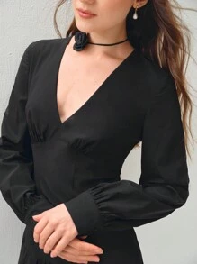 Enchnt Robe courte minimaliste à manches longues et col en V unicolore pour femme, décontractée pour les vacances - Noir - Voir 5